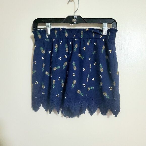 Self Esteen "Pinnaple" Print Girls Shorts Size L - Picture 1 of 5